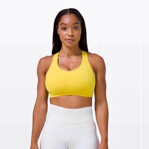 NWT Free to be elevated bra dd/e cup - size 6